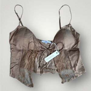 🎉5 for $45 🎉 NWT Olivaceous Satin Lace Top Front Tie Crop Women Size S Bege